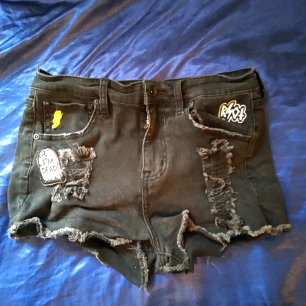 Black heart size 9 black